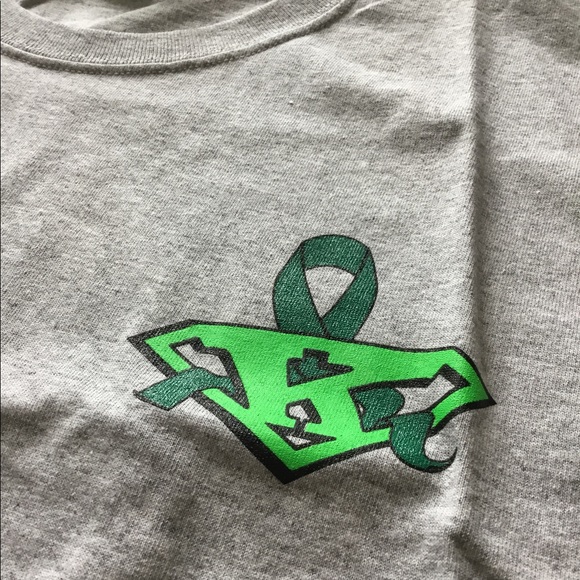 “I AM THE STORM” CANCER T-SHIRT——— Powerful 🦾⭐️ - Picture 3 of 3